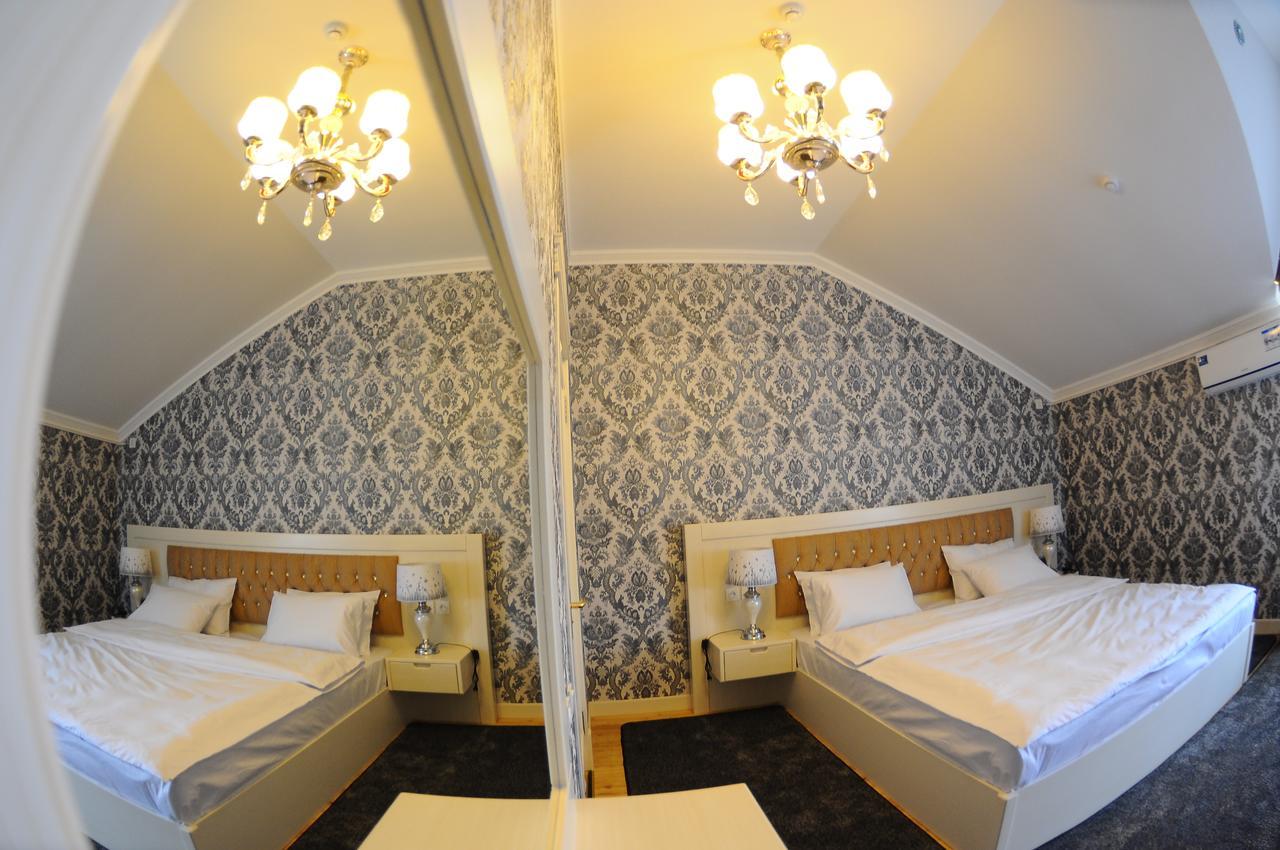 Hotel Afrosiyob Karsi Kültér fotó