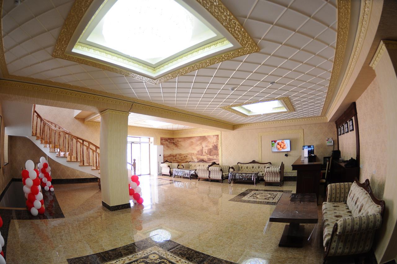 Hotel Afrosiyob Karsi Kültér fotó
